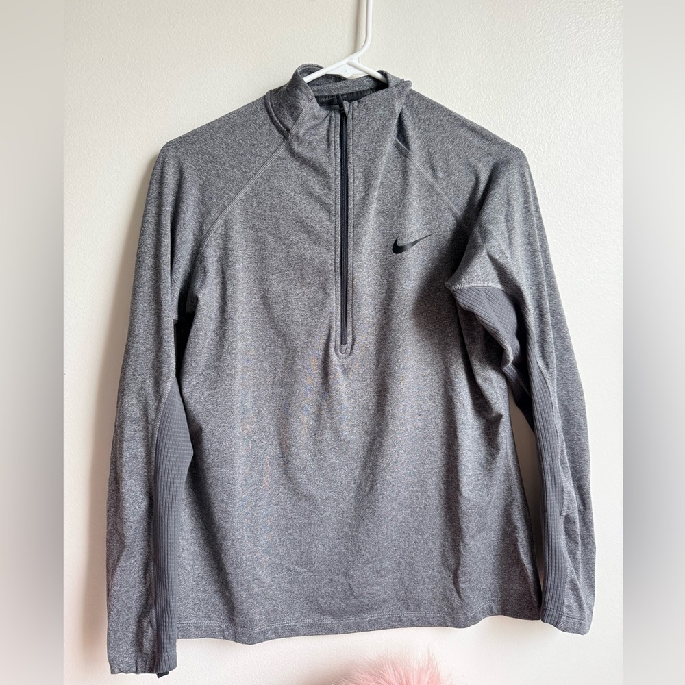 Nike women’s Dri-fit quarter zip